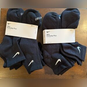 NWT Nike Ankle Socks